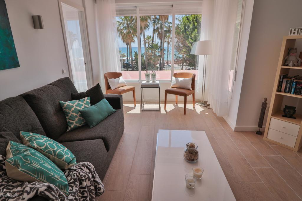 Piso Paseo Maritimo Apartment Benalmádena